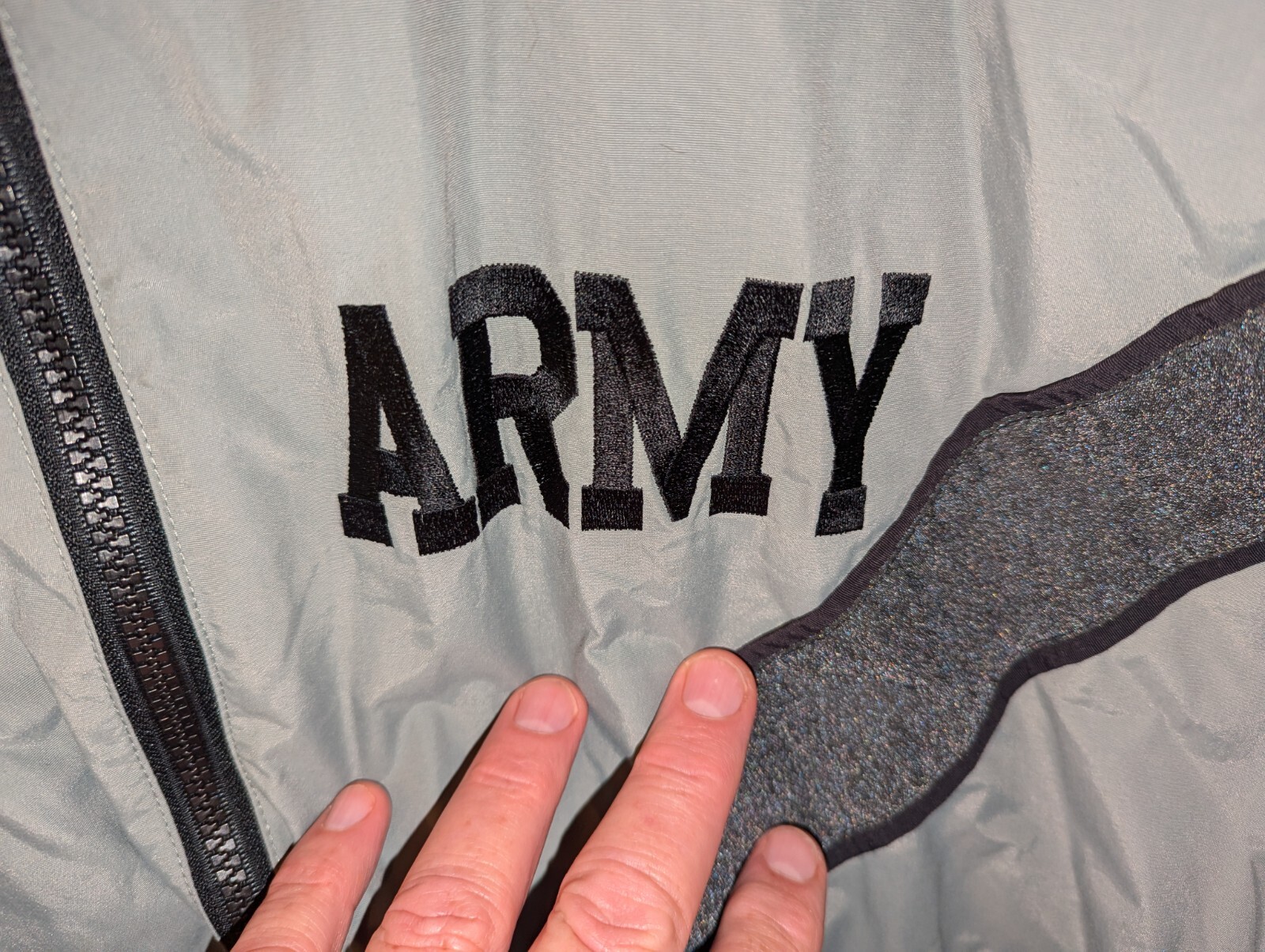 Army IPFU Jacket Size XL Reflective PT Lined WindBreaker Gray 8415-01-465-4811