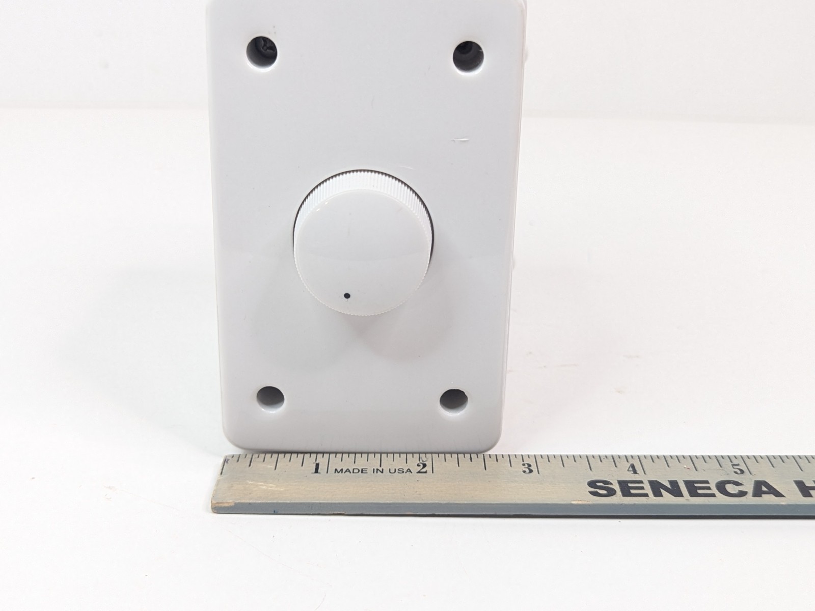 Outdoor Weatherproof Wall Mount Speaker Volume Control Controller RMS 100W White