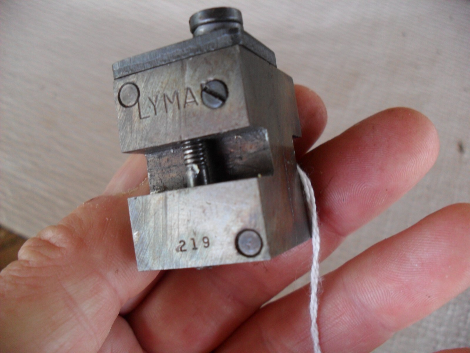 LYMAN .451 SINGLE CAVITY ROUND BALL BULLET MOLD