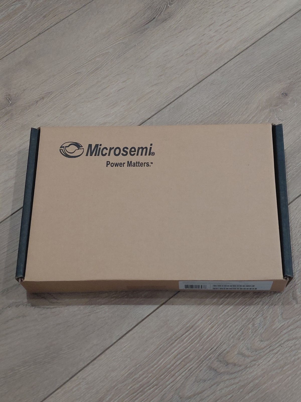 Microsemi ASR-6805 RAID SATA 512MB PCI Express Controller Card Single 2270100-R