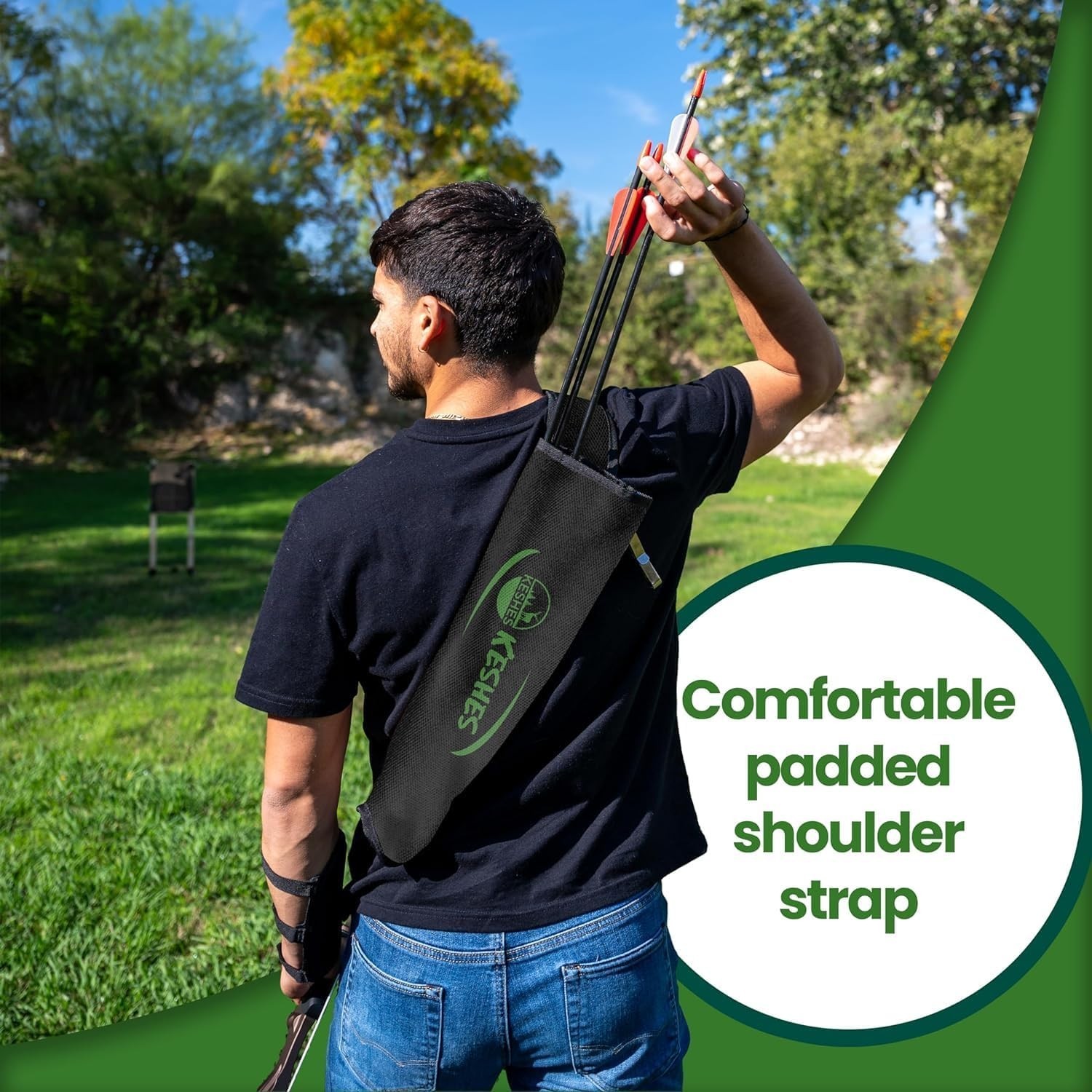 Compact and Durable Archery Quiver with Adjustable Strap for Target Practice
