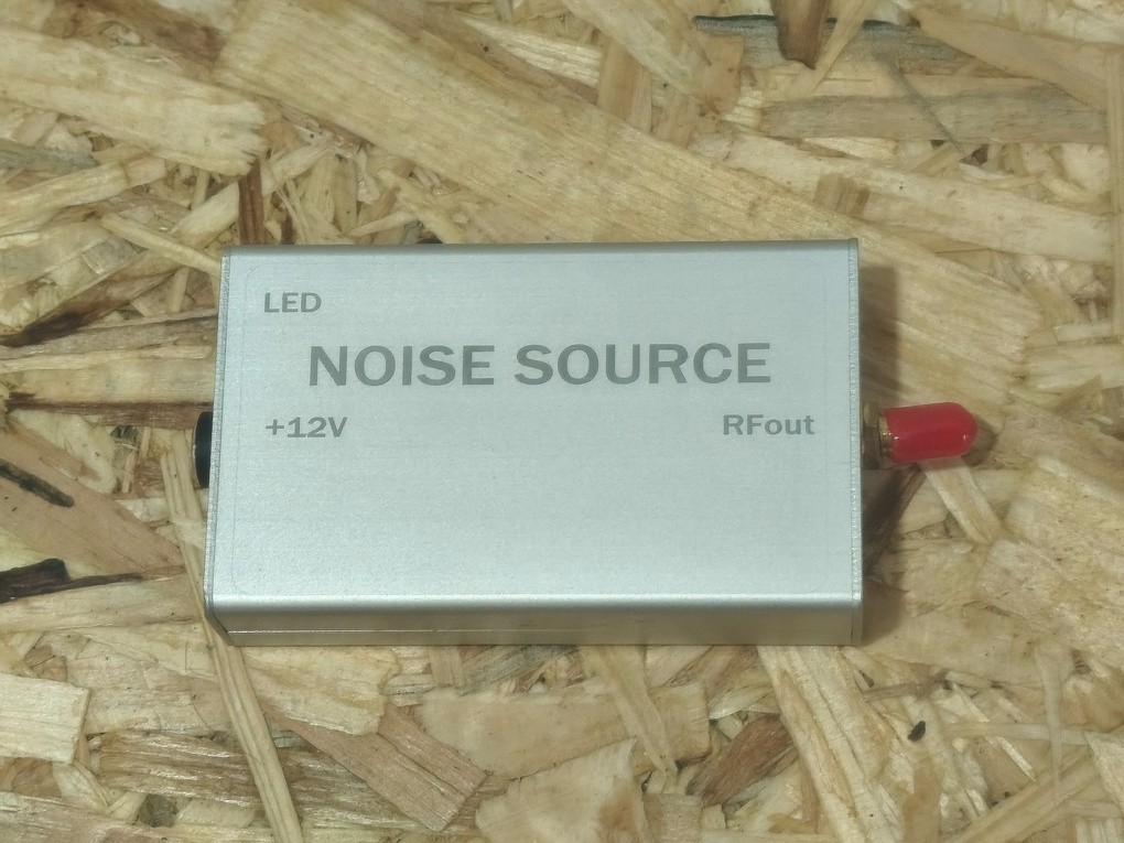 RF Noise Source – 12V DC | SMA Output | Brand New