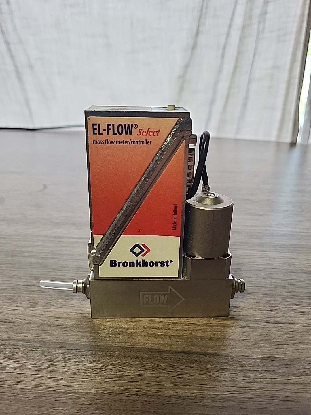 Bronkhorst EL-Flow Select Mass Flow Meter/Controller 10 ln/min N2