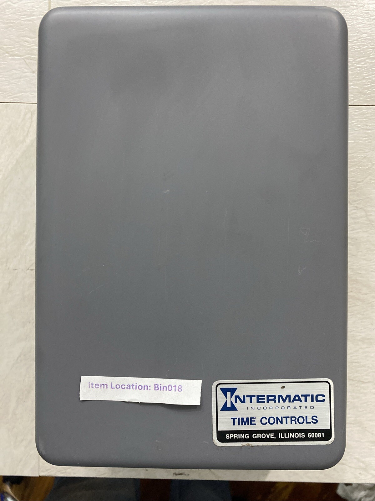 INTERMATIC TIME CONTROL Model V-46402 4-Pole single throw 208-240V