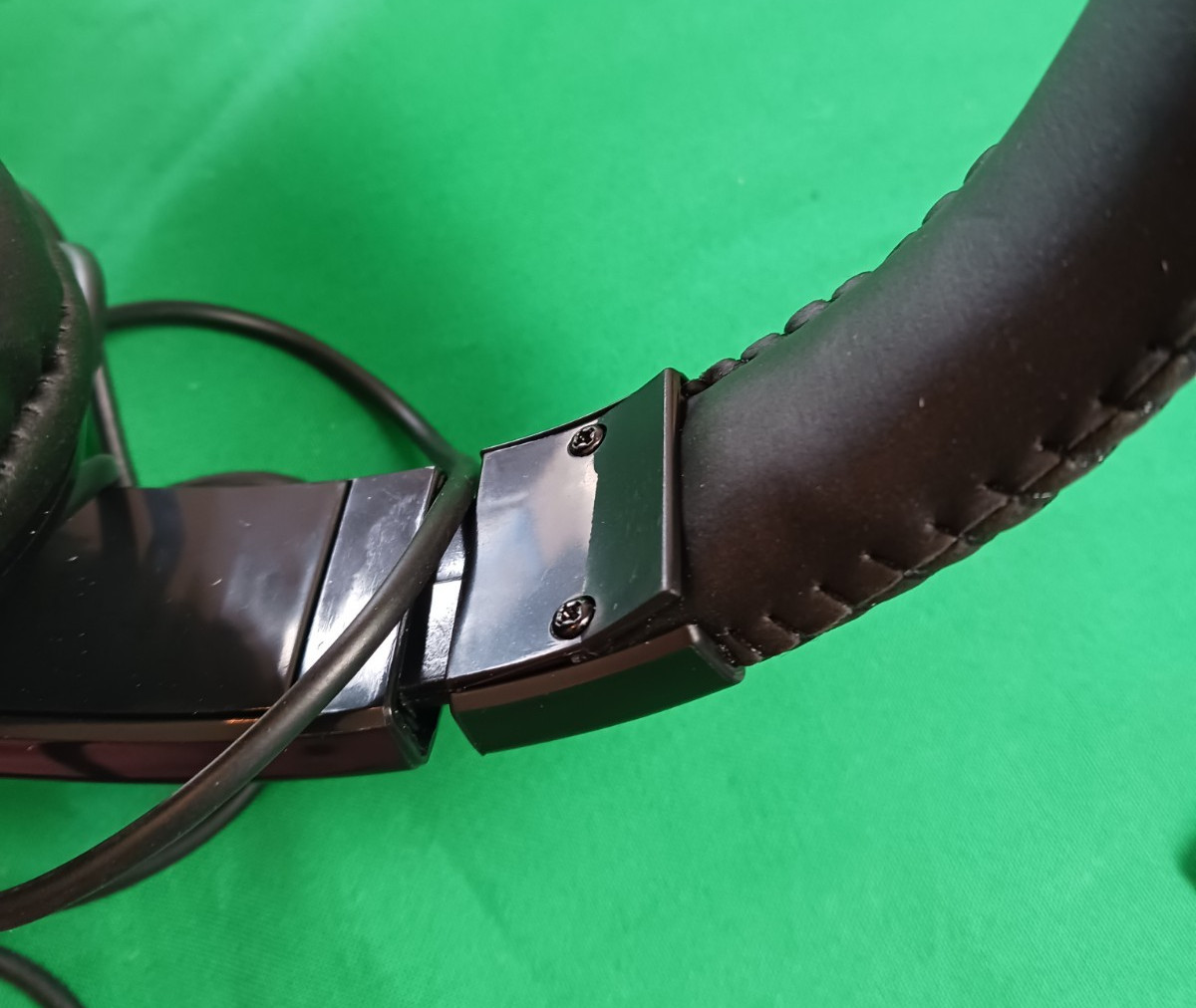 NeuroTek Advanced Tac With Large Tactile Pulsers & Head Set Untested