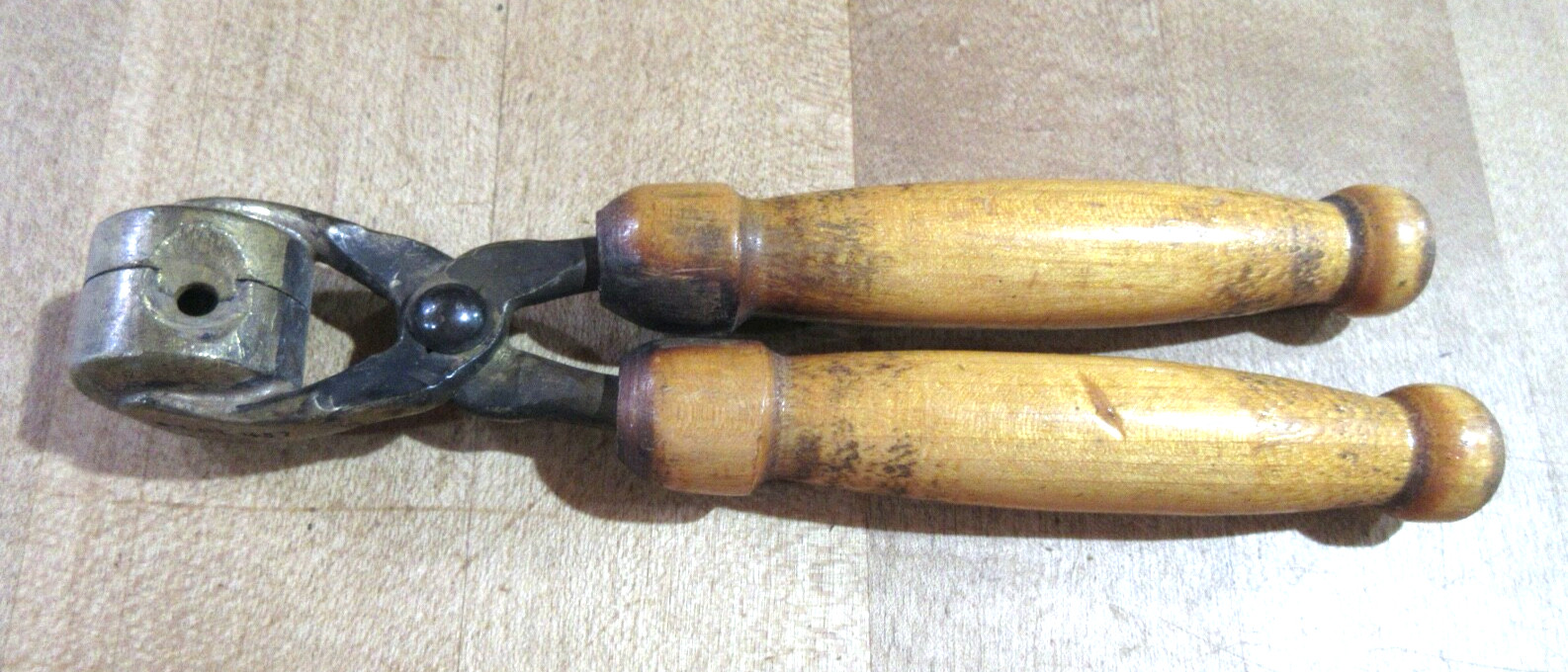 Rare Mark Burnham 457 Bullet Mold Mould brass w Wood Handles Savannah GA (w18)