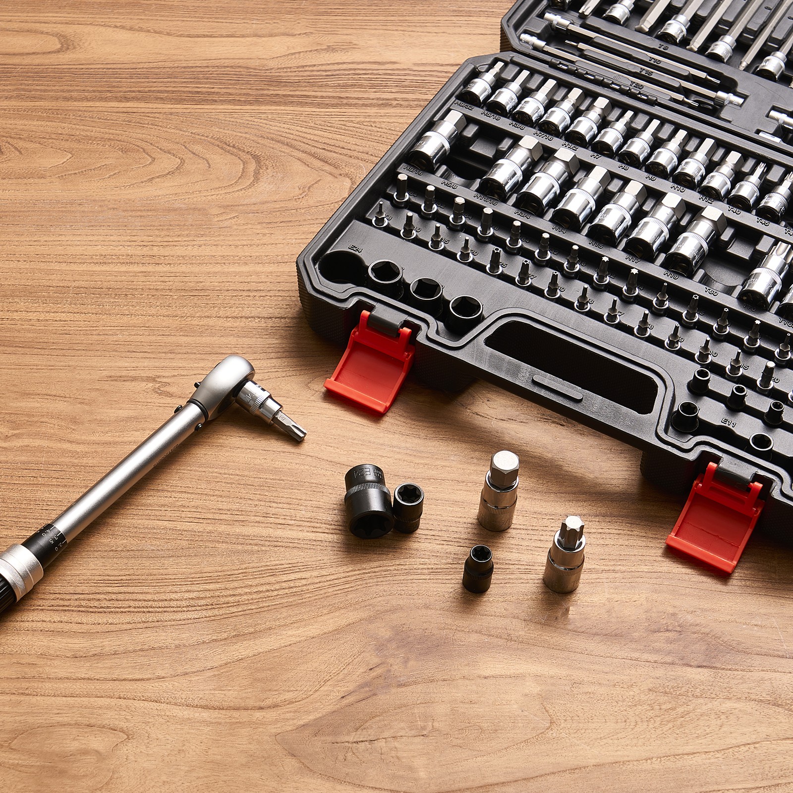 VEVOR Bit Socket Set 107-Piece SAE and Metric Hex/Torx/E-Torx/Tamper-Proof