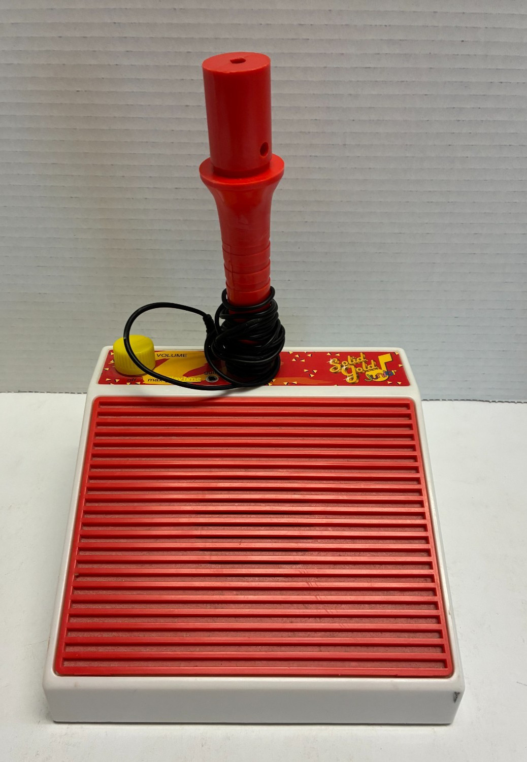 D1 Playtime Solid Gold Junior Battery-Powered Speaker w/Microphone As Is 1990