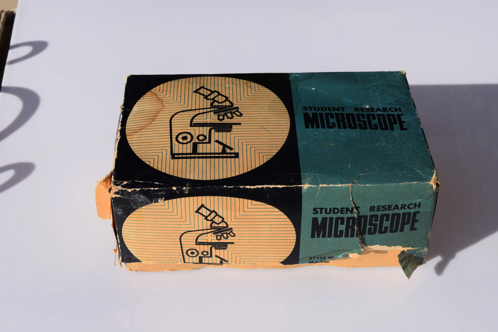 NEW IN BOX VINTAGE 1940 1950s STUDENT RESEARCH MICROSCOPE Made In JAPAN
