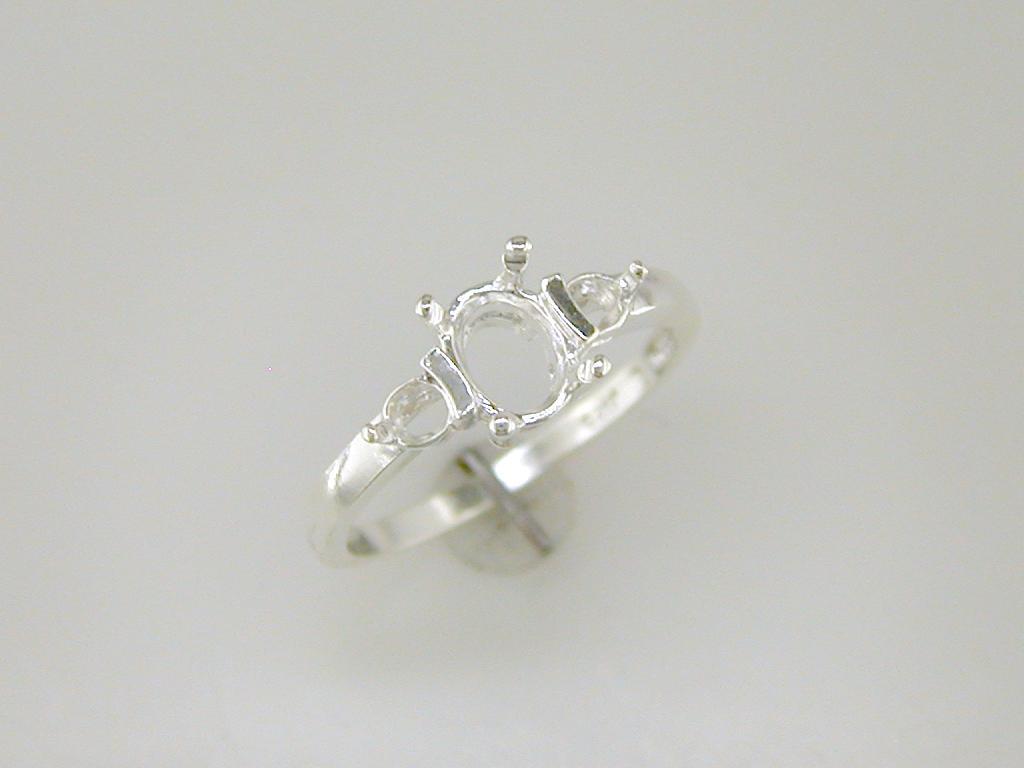 8 x 6 mm Oval with 3.5 mm Round Accents Ring Setting Sterling Silver