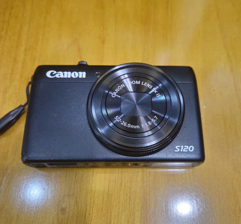 Canon PowerShot S120 5x Optical Zoom Compact Digital Camera