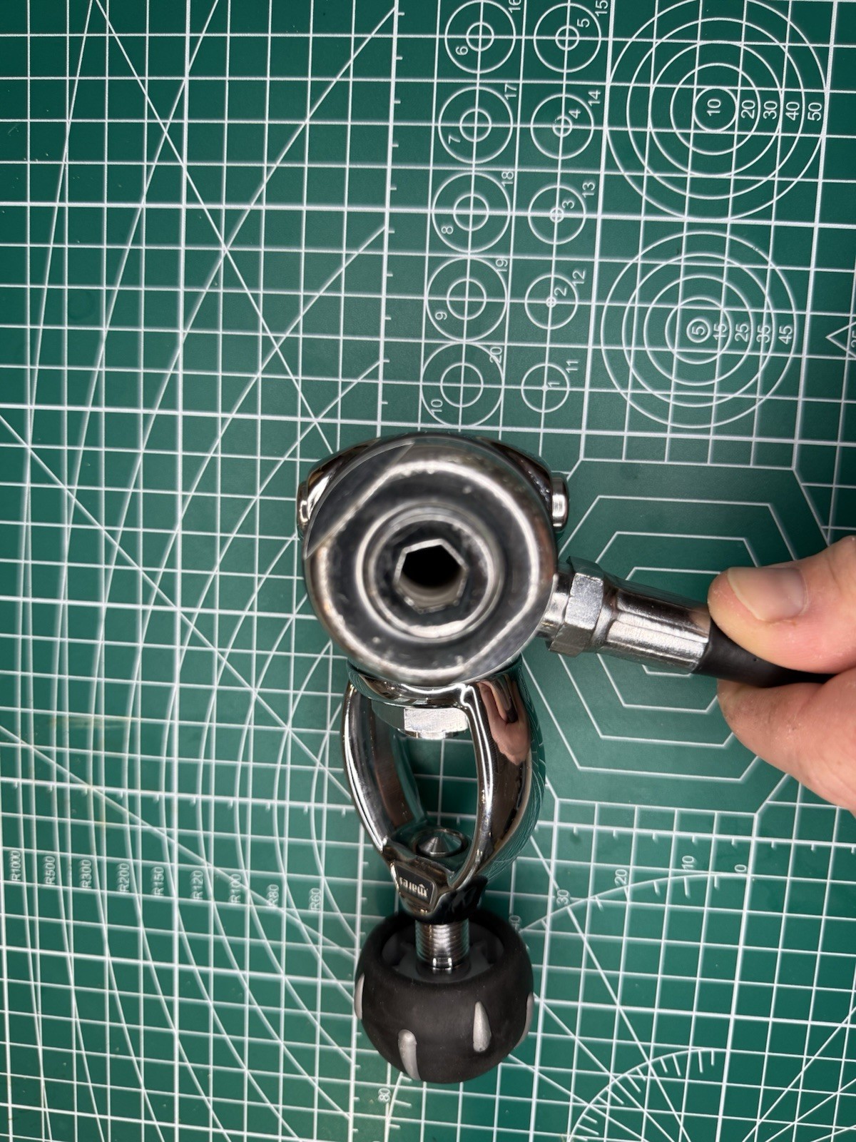 Mares MR22 Abyss DFC Scuba Diving Regulator - Yoke