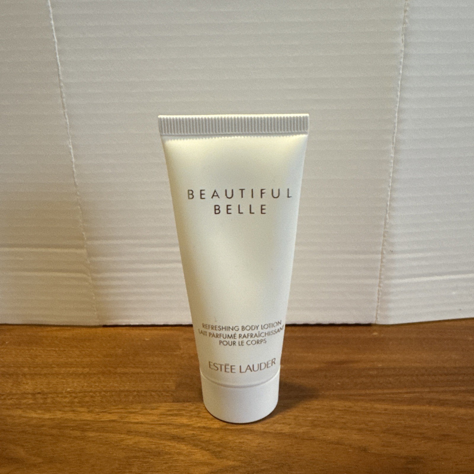 Estee Lauder Beautiful Belle Refreshing Body Lotion 1 oz/ 30ml
