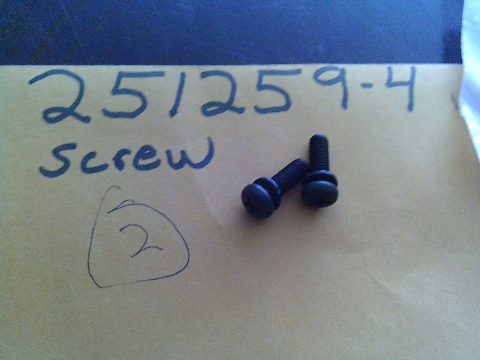 TWO !! Makita Screws  251259-4