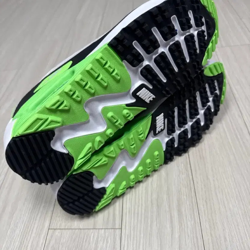 Nike Air Max 90 Golf Sneakers Official