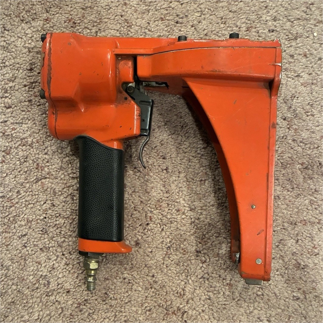 Carton Closing Company AC100TA58CT-15MM Pneumatic Stapler Carton Closer