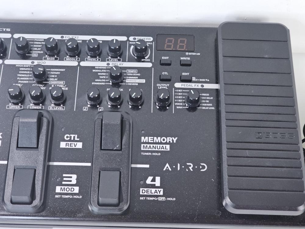 Boss ME-90 Guitar Multi-Effects Processor Effects Pedal (AM1098093)