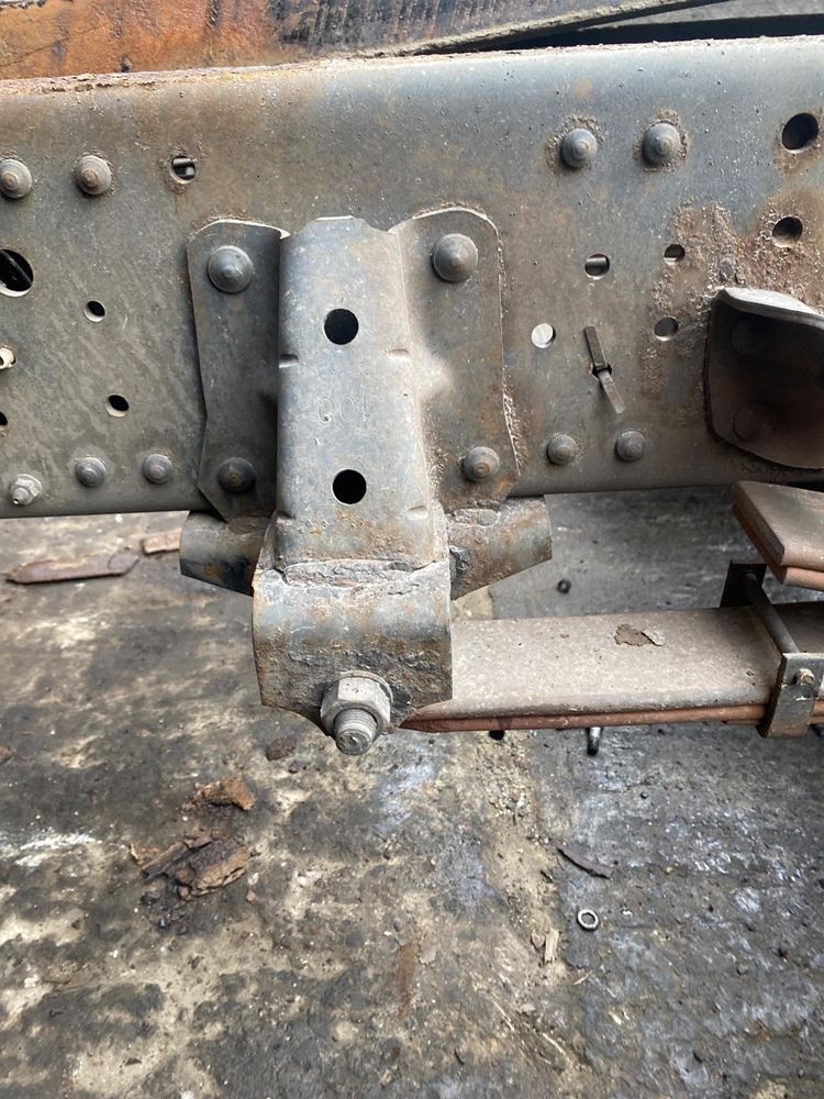 Rear Leaf N/A Used P-13568