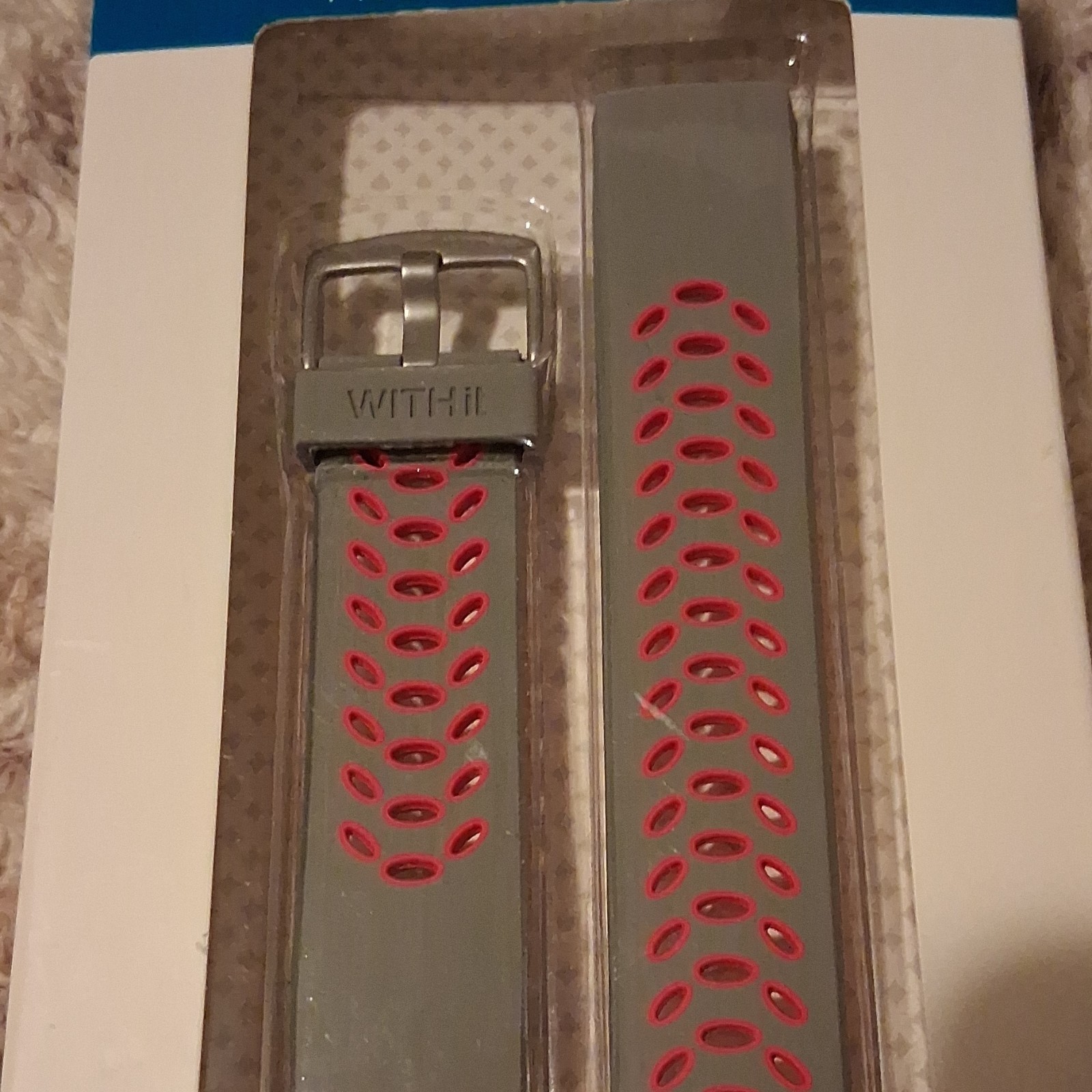 WITHit Adjustable Silicone Replacement Band for Fitbit Charge 3 Gray/Red