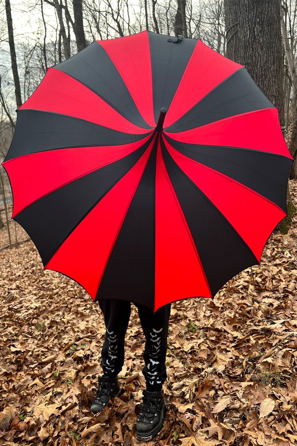 Batwing Pagoda Umbrella [BLACK/RED STRIPED] Goth Emo Fancy