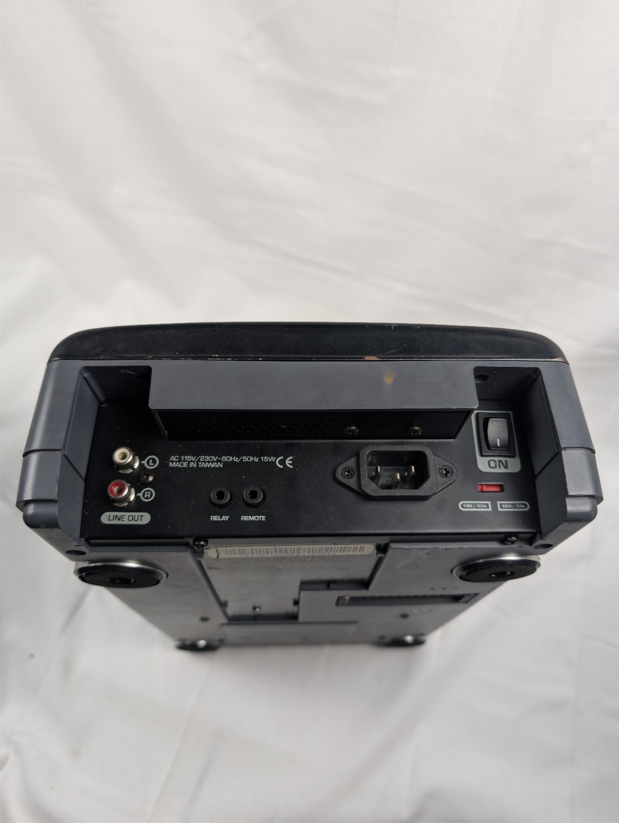 Pair Numark Axis 9 Professional DJ CD Players Tested POWERS ON