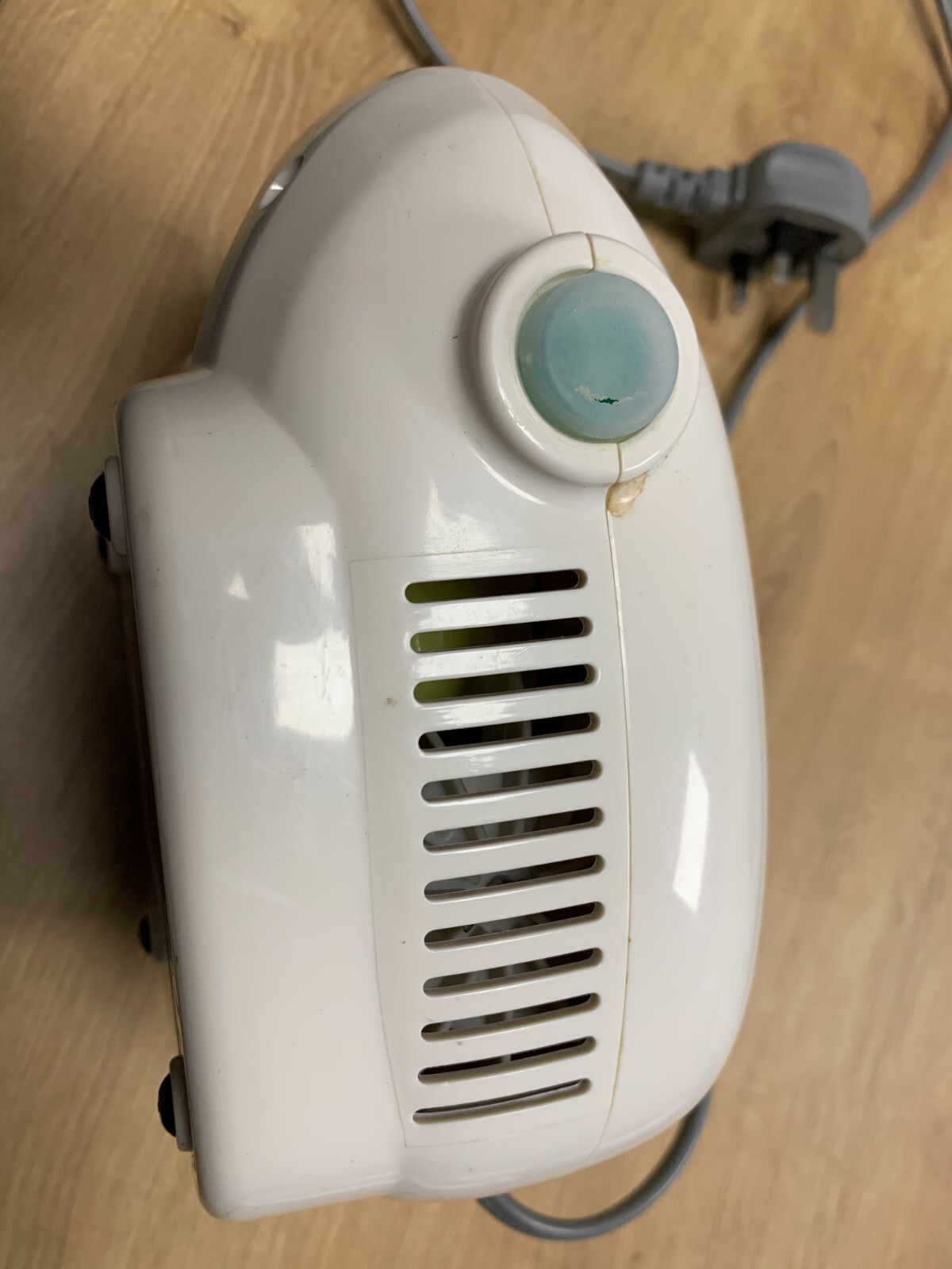 OMBRA TABLE TOP COMPRESSOR Trudell Medical International