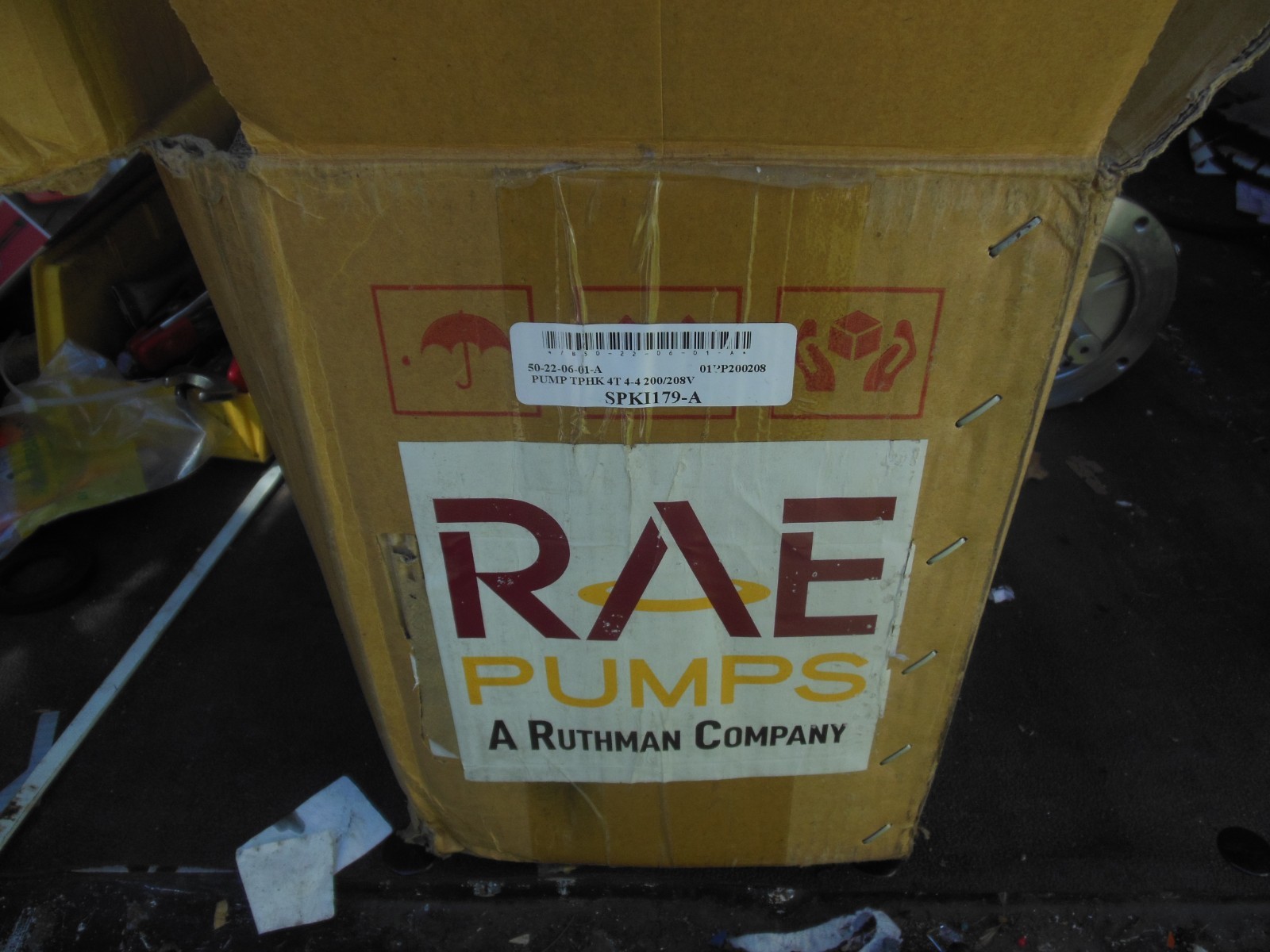 RAE TPHK 4T 4-4 200/280v pump 50-22-06-01-A