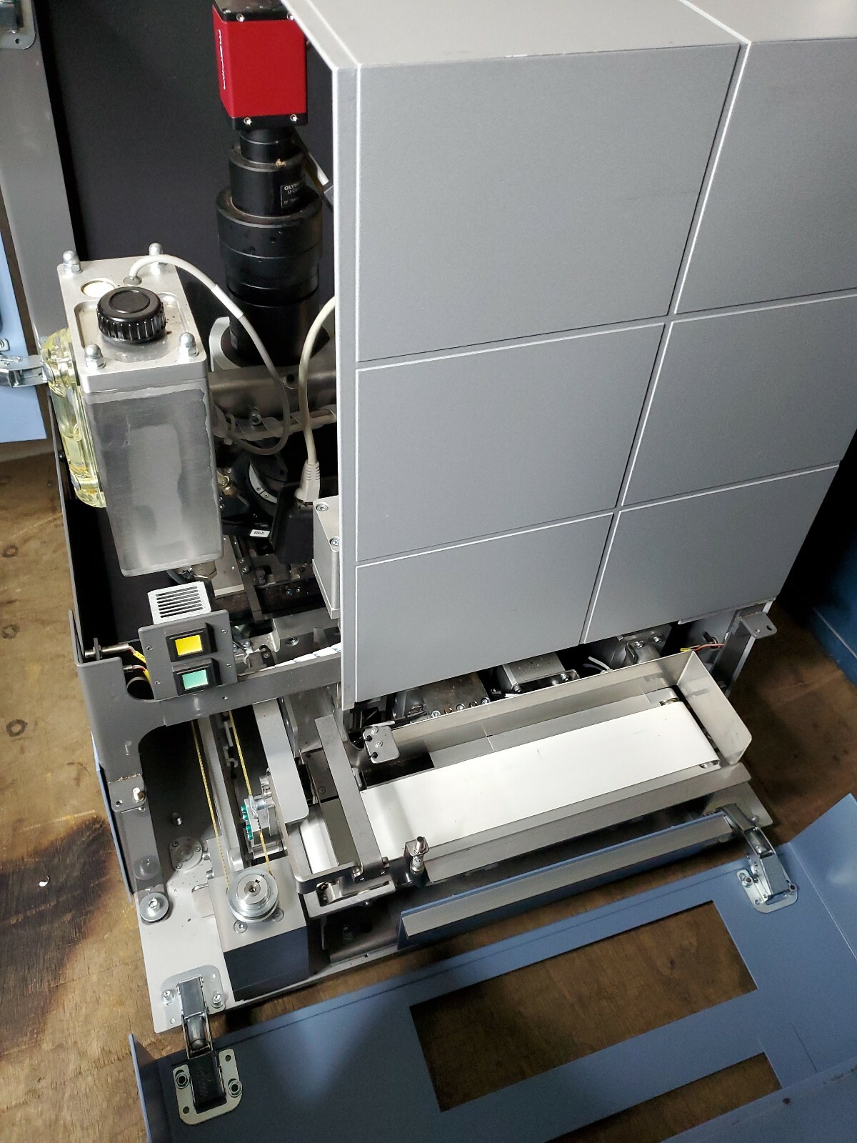 Sysmex CellaVision Control Unit Model XU-10020 Analyzer