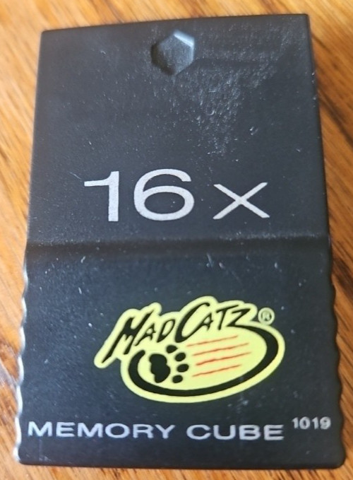 Mad Catz 16X Memory Card (5637) – GameCube – High‑Capacity Save Card