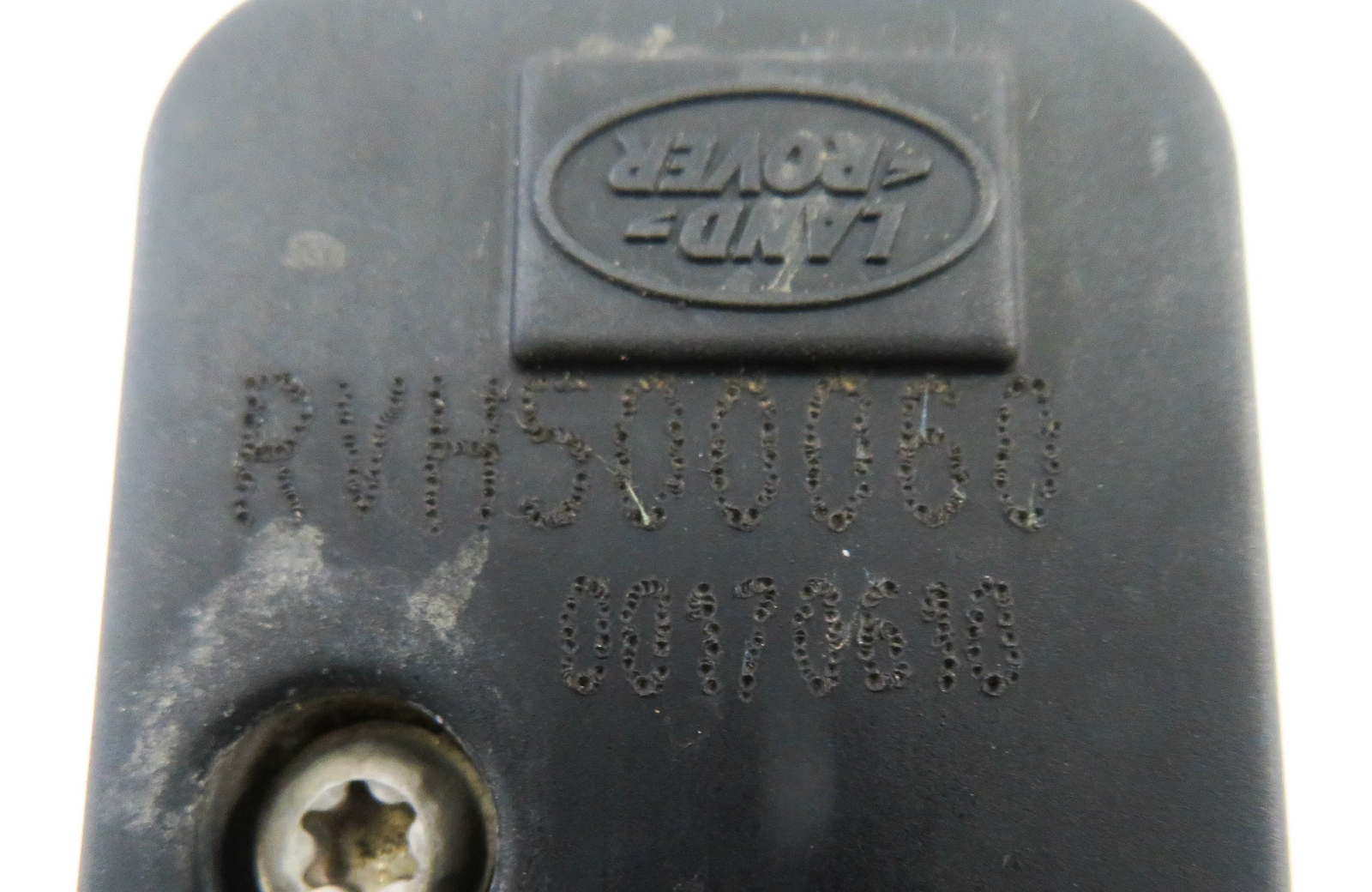 2011 RANGE ROVER (L322) AIR SUSPENSION RELIEF VALVE BLOCK