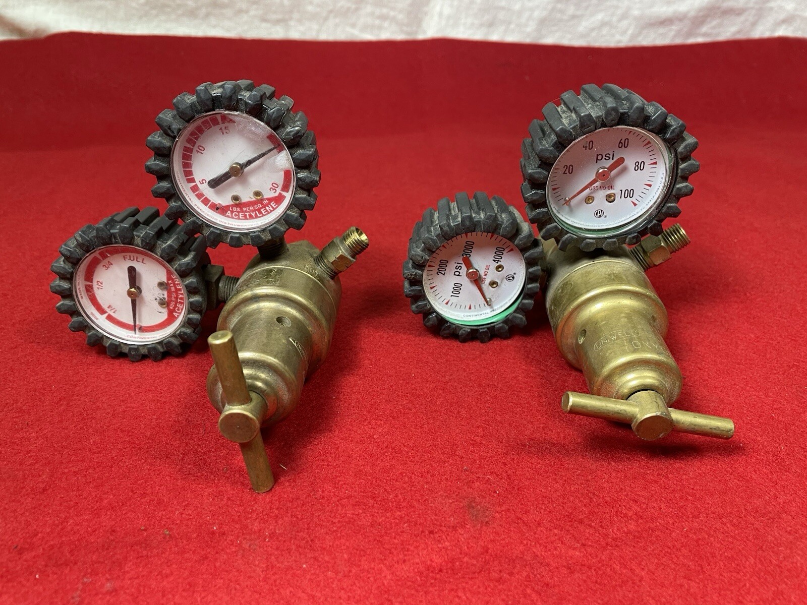 Uniweld Oxygen And Acetylene Regulators, Gas RMC100, Oxygen RO100