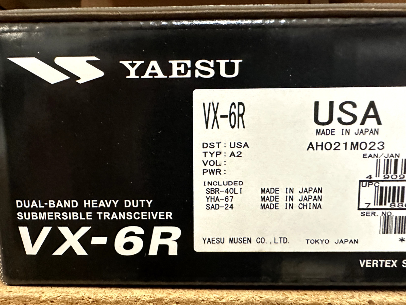 Yaesu VX-6R Tri-Band Submersible Hand Held FM Transceiver