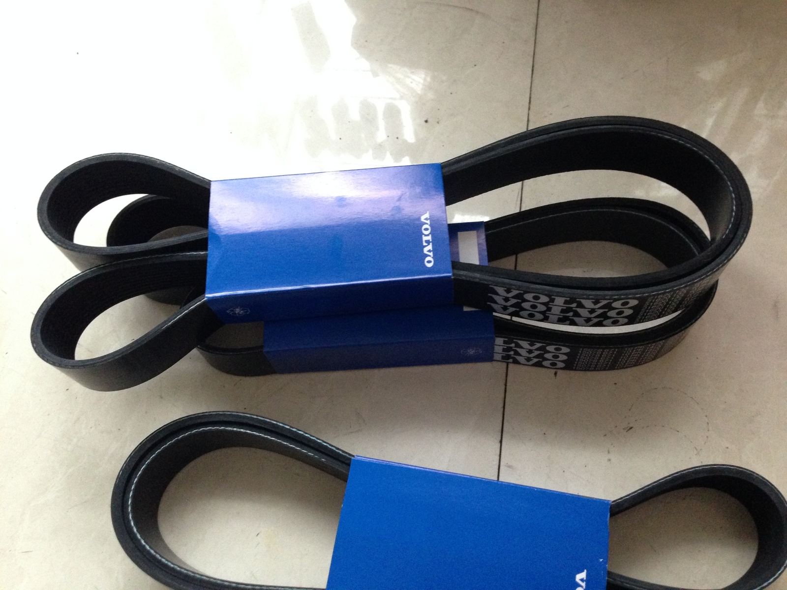 1PCS 15078671-10PK1470 Fan Belt 210