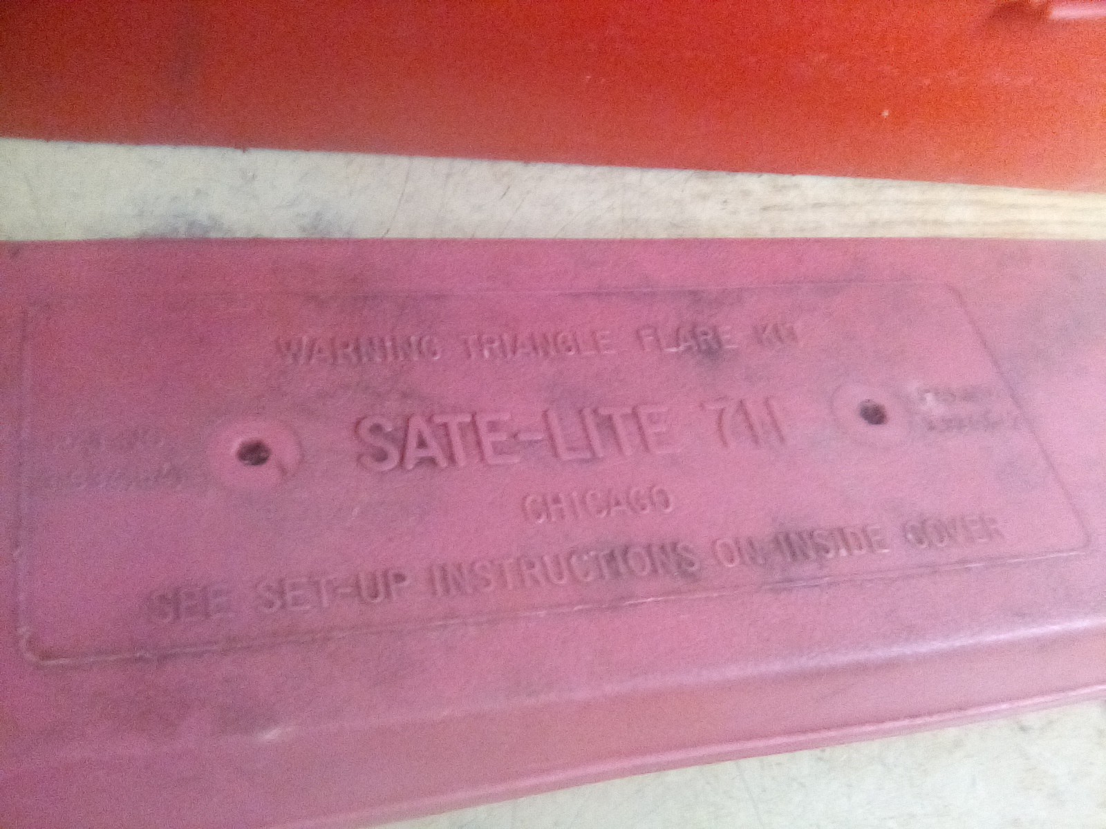5 Sate-Lite 711 Triangle Flare Kit