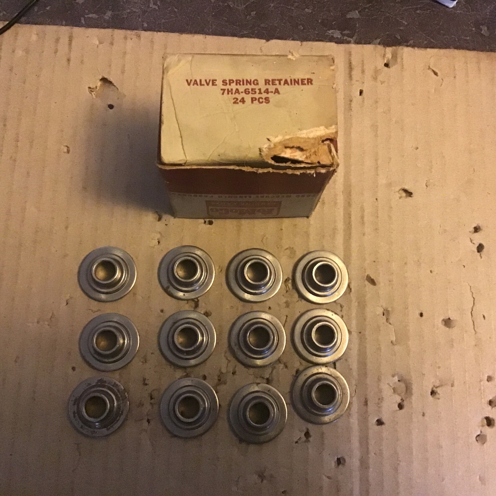 1948-51 Ford 6cyl. Valve Spring Retainers Box Of 12 NOS