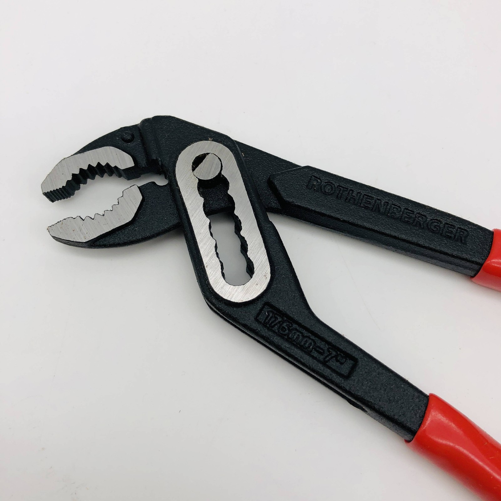 Rothenberger 70521 Insulated Waterpump Pliers 7" Max Pipe 1" Black Water Pump
