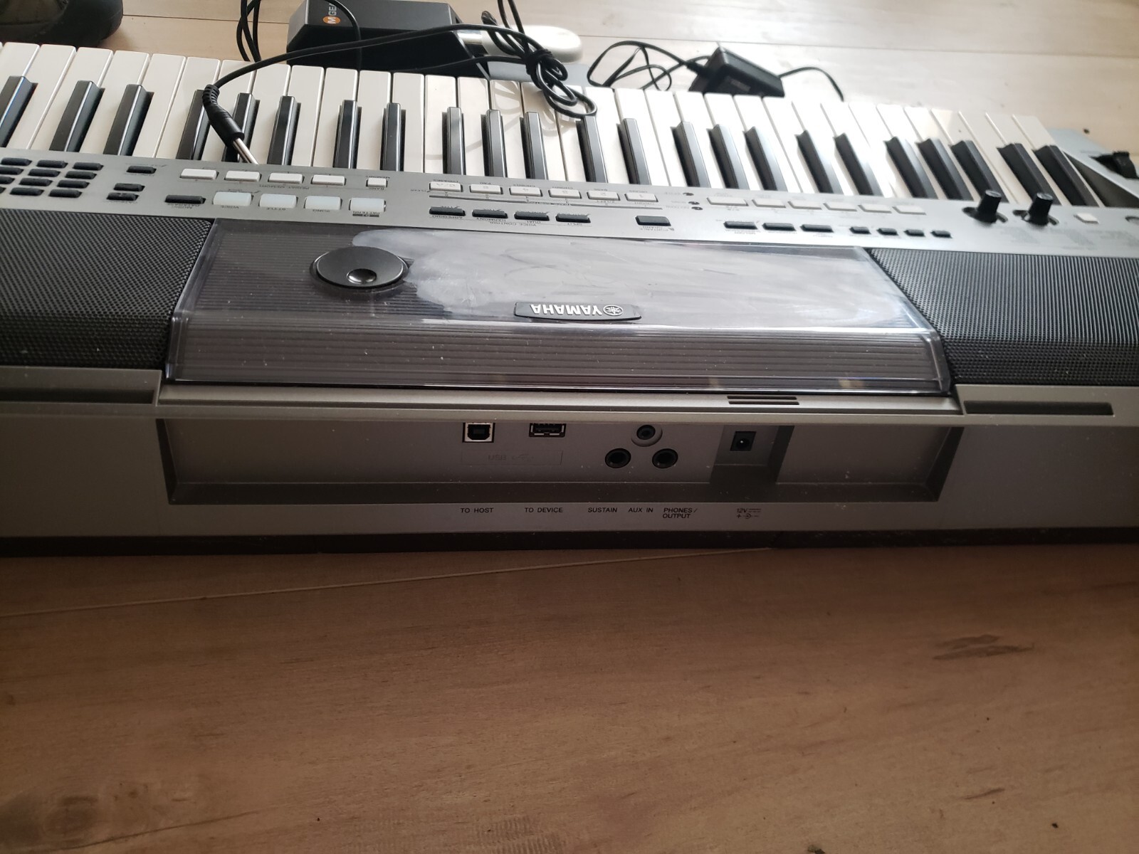 keyboard Piano yamaha psr e443 READ