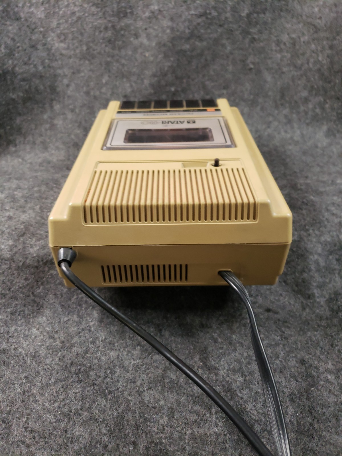 Atari 410 Program Recorder for Atari Computers for Repair needs belt ....(SB10)