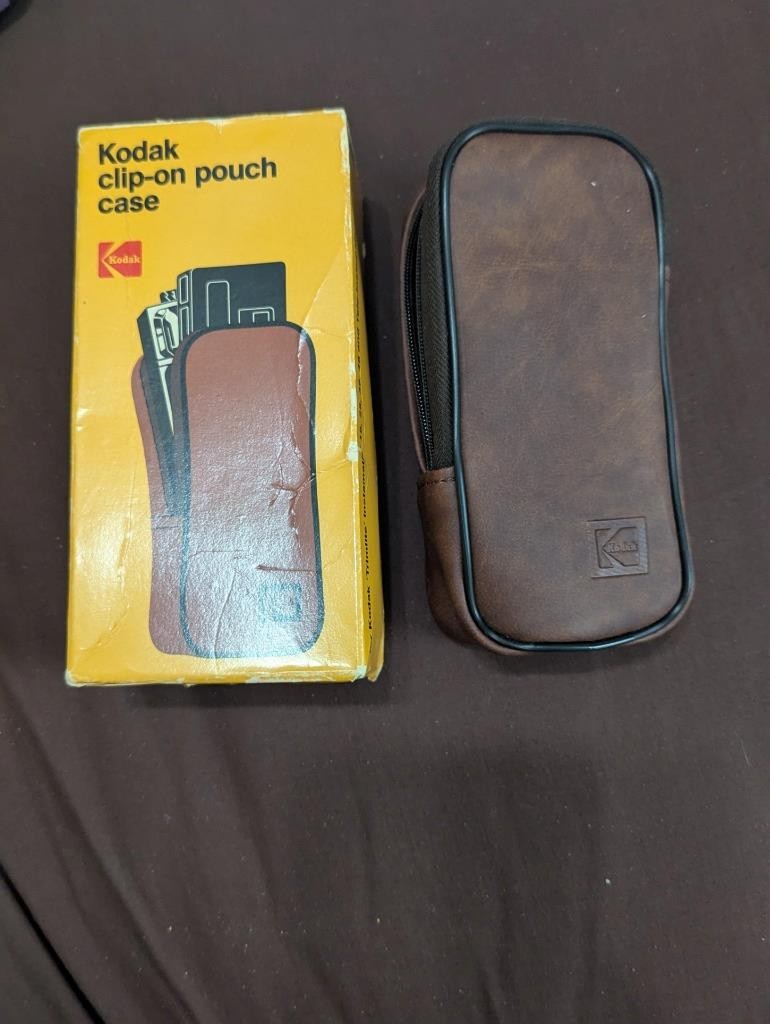 Vintage Kodak Clip on Pouch Case New in Box CAT 109 9530
