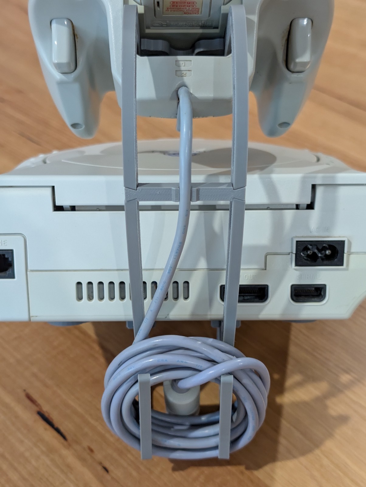 3D Printed: Display Stand for Dreamcast Console