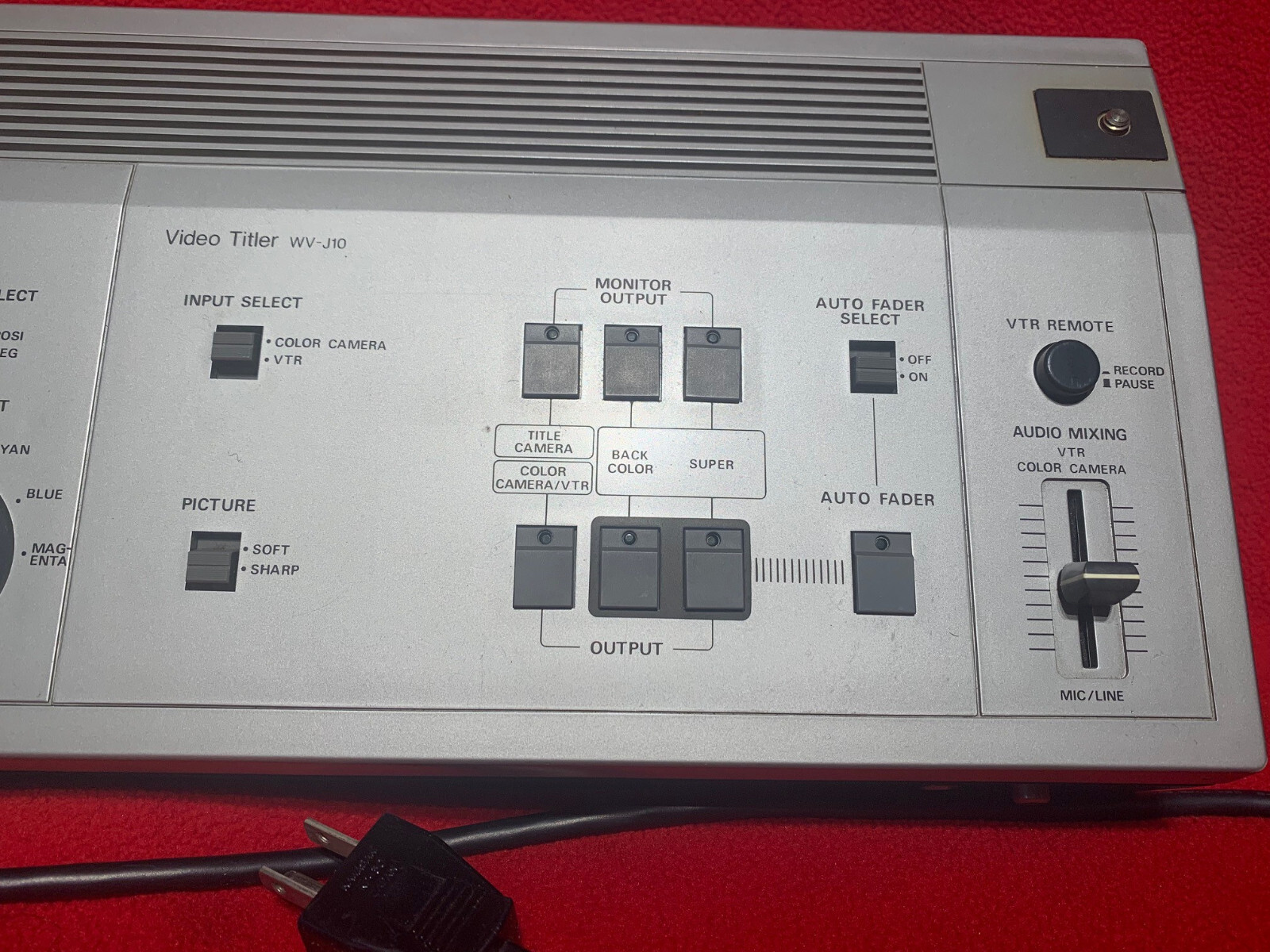 Panasonic VIDEO TITLER WV J-10 Made in Japan (Vintage, Rare)