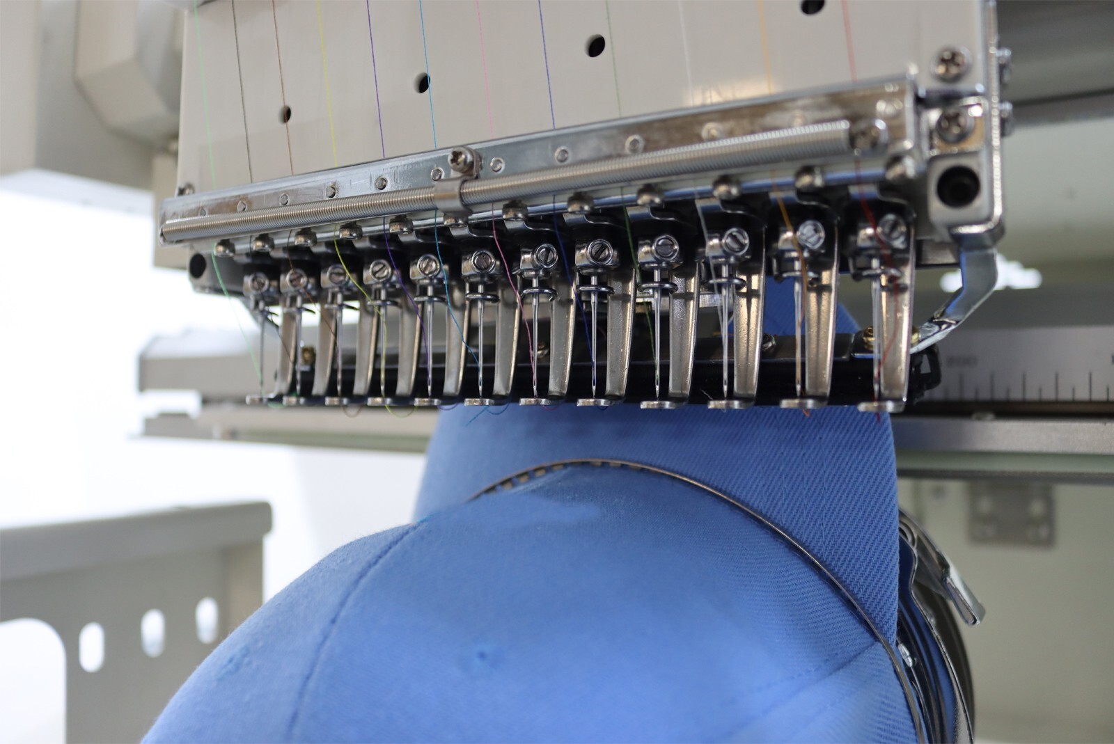 Double-Head 12 Needles Automatic Embroidery Machine Flat Hat DIY 15.7*19.7in