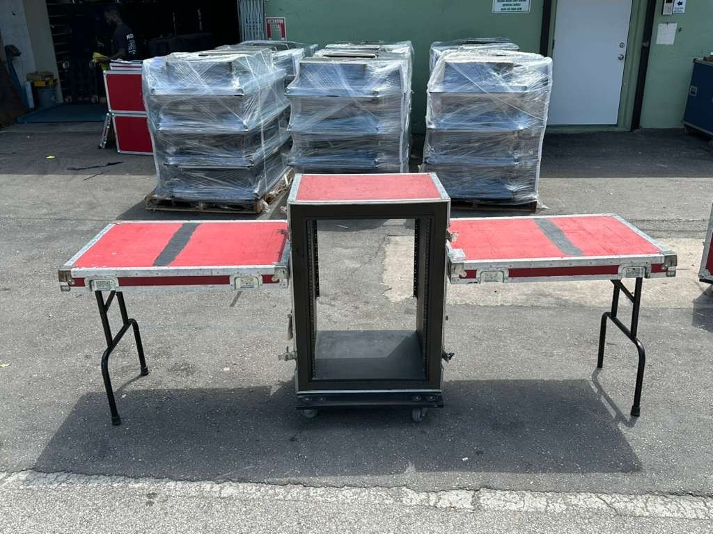 Anvil 16 Space Wheeled Rack Case #8700 (One)THS