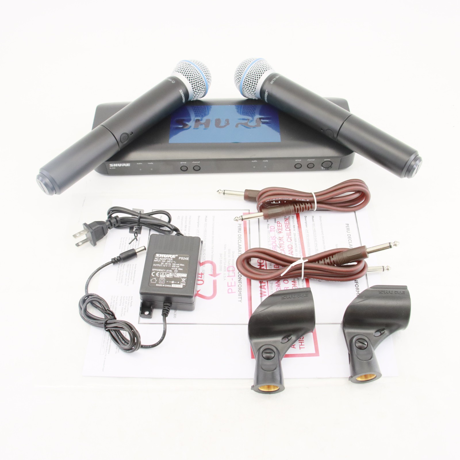 BLX288 / Beta 58A Wireless Vocal System w/2 BETA58 Microphones Express