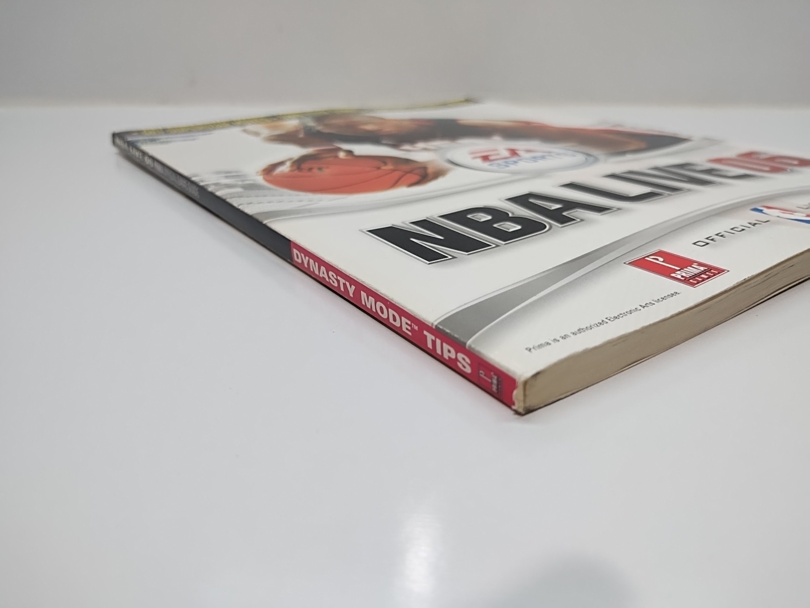 official game guide nba live o6