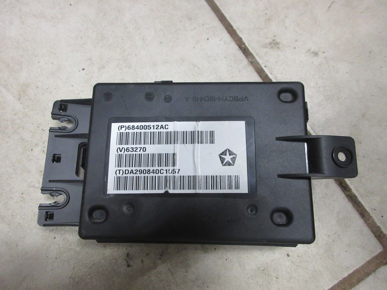 2019-2023 Dodge Challenger OEM A/C Heater Climate Control Module 68400512