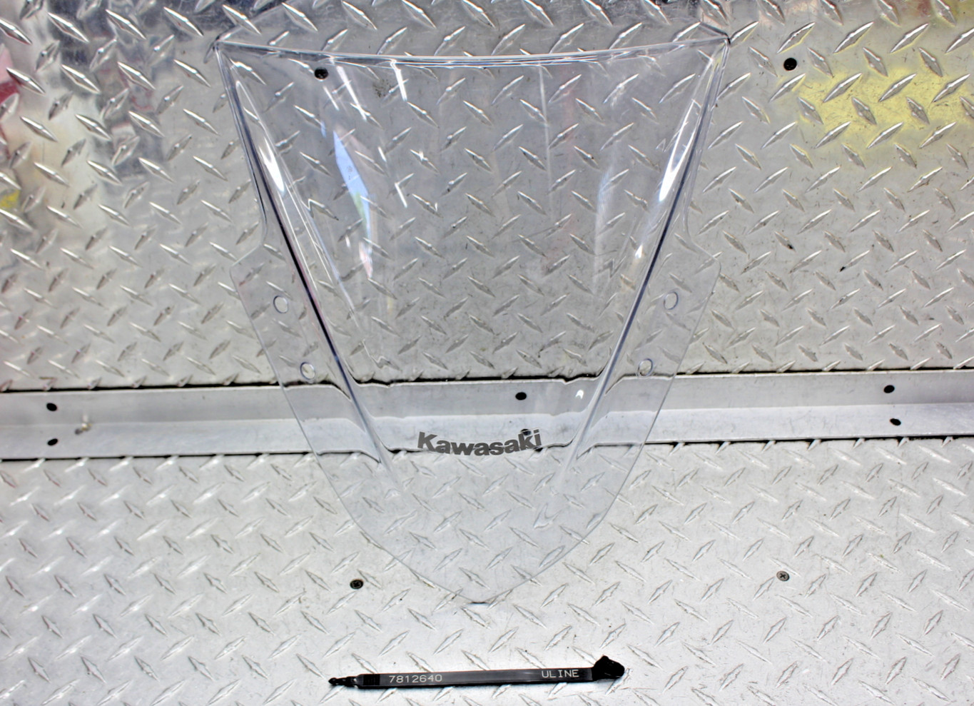 2013 (13) KAWASAKI EX300B ABS OEM FRONT WINDSHIELD WINDSCREEN