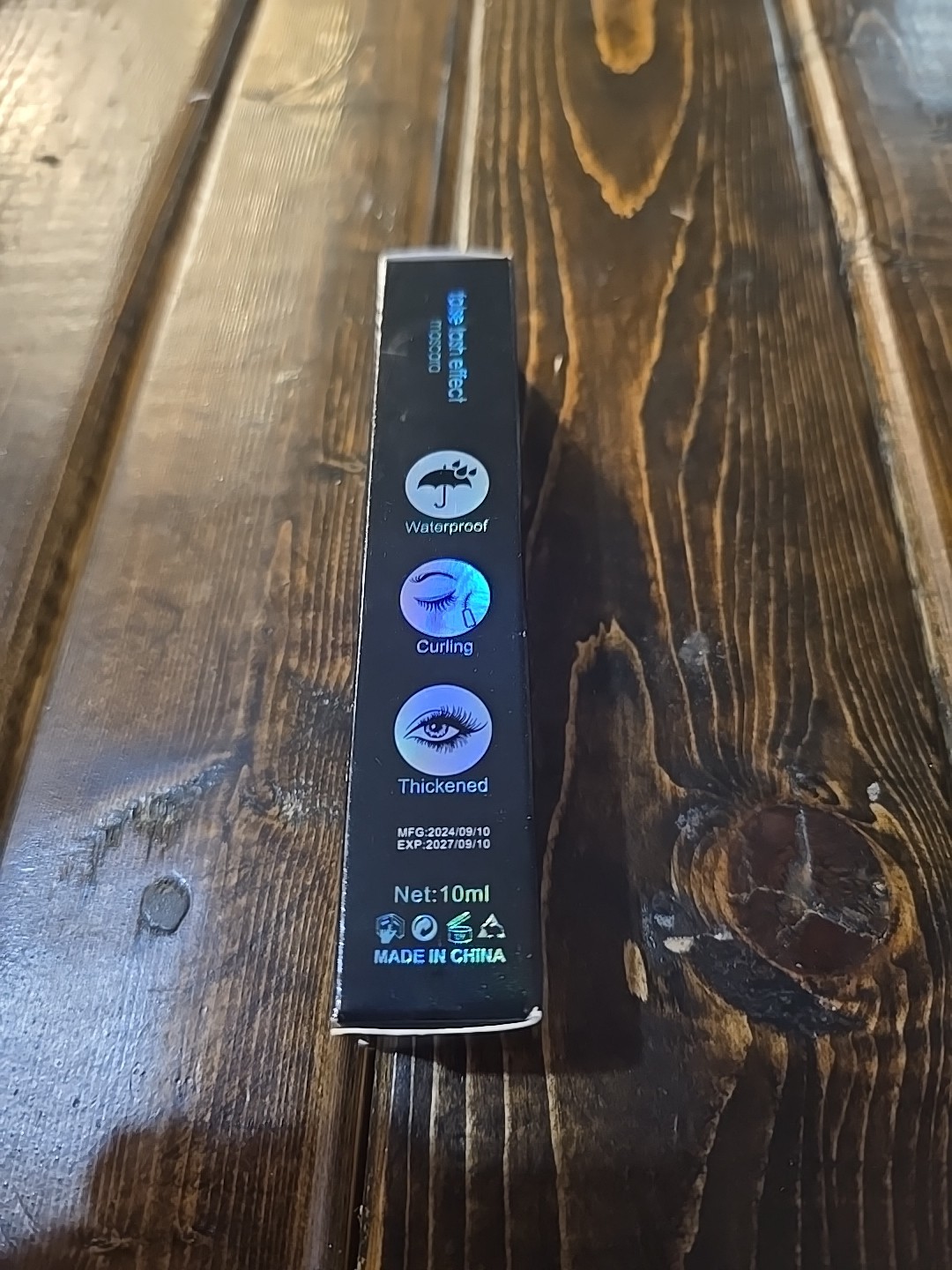 Avjone Lash Powerful
