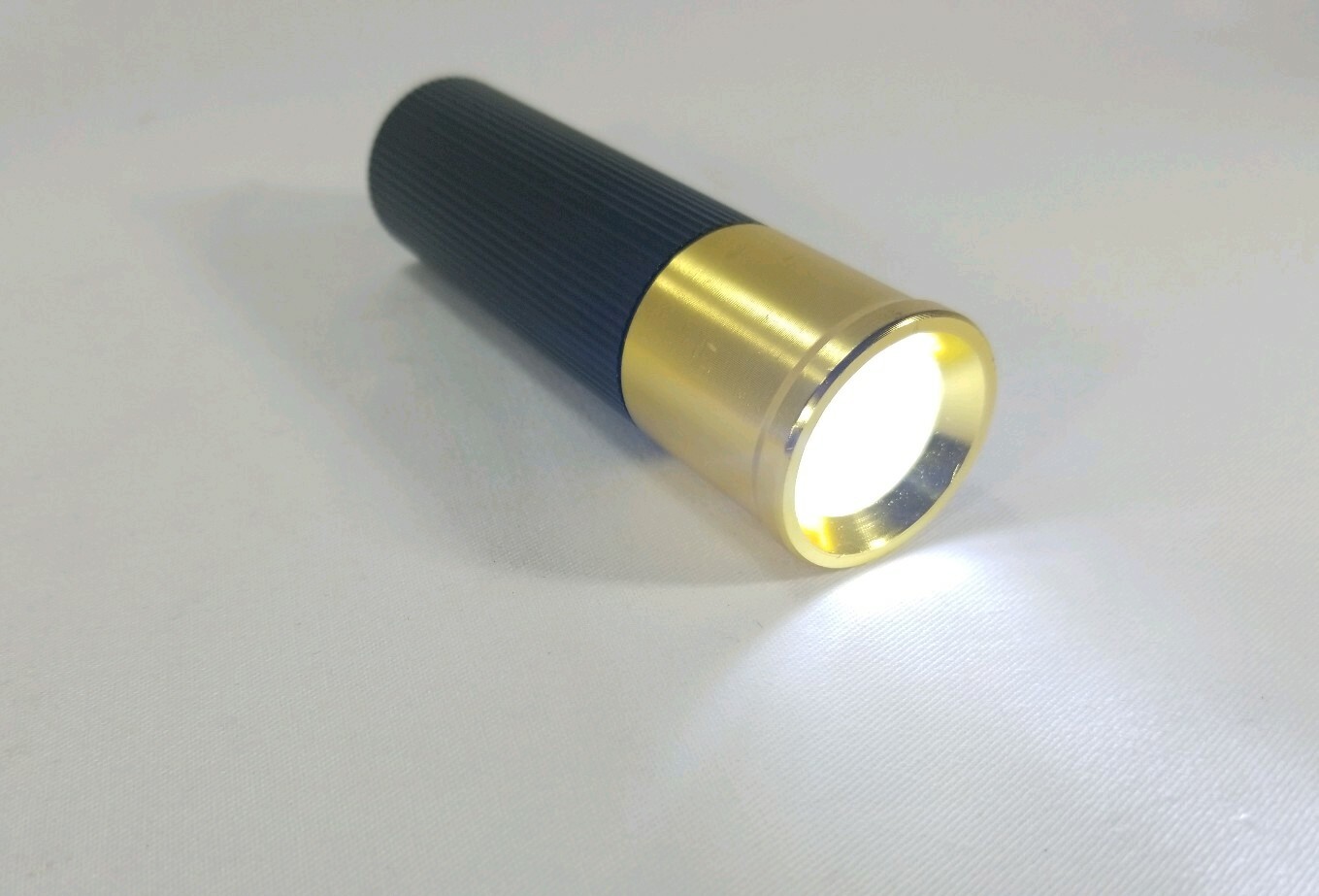 LED 4" Shotgun Shell Flashlight, Mini emergency Flashlight Shotgun Shell