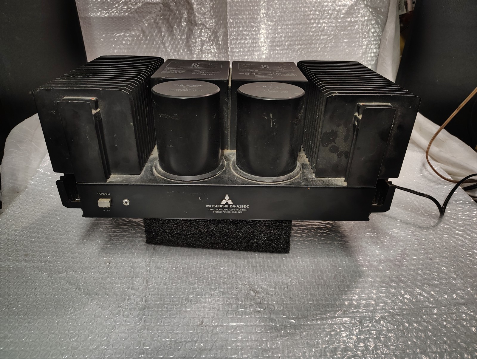 Mitsubishi DA-A15DC power amplifier